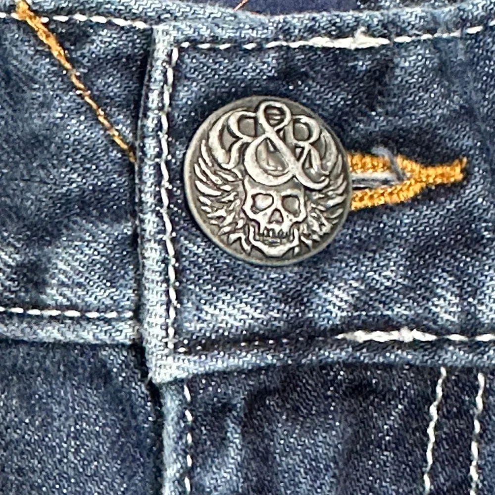 Rock & Republic Mens 34x34 Bootcut Jeans Dark Blue Wash Distressed Flap Pockets